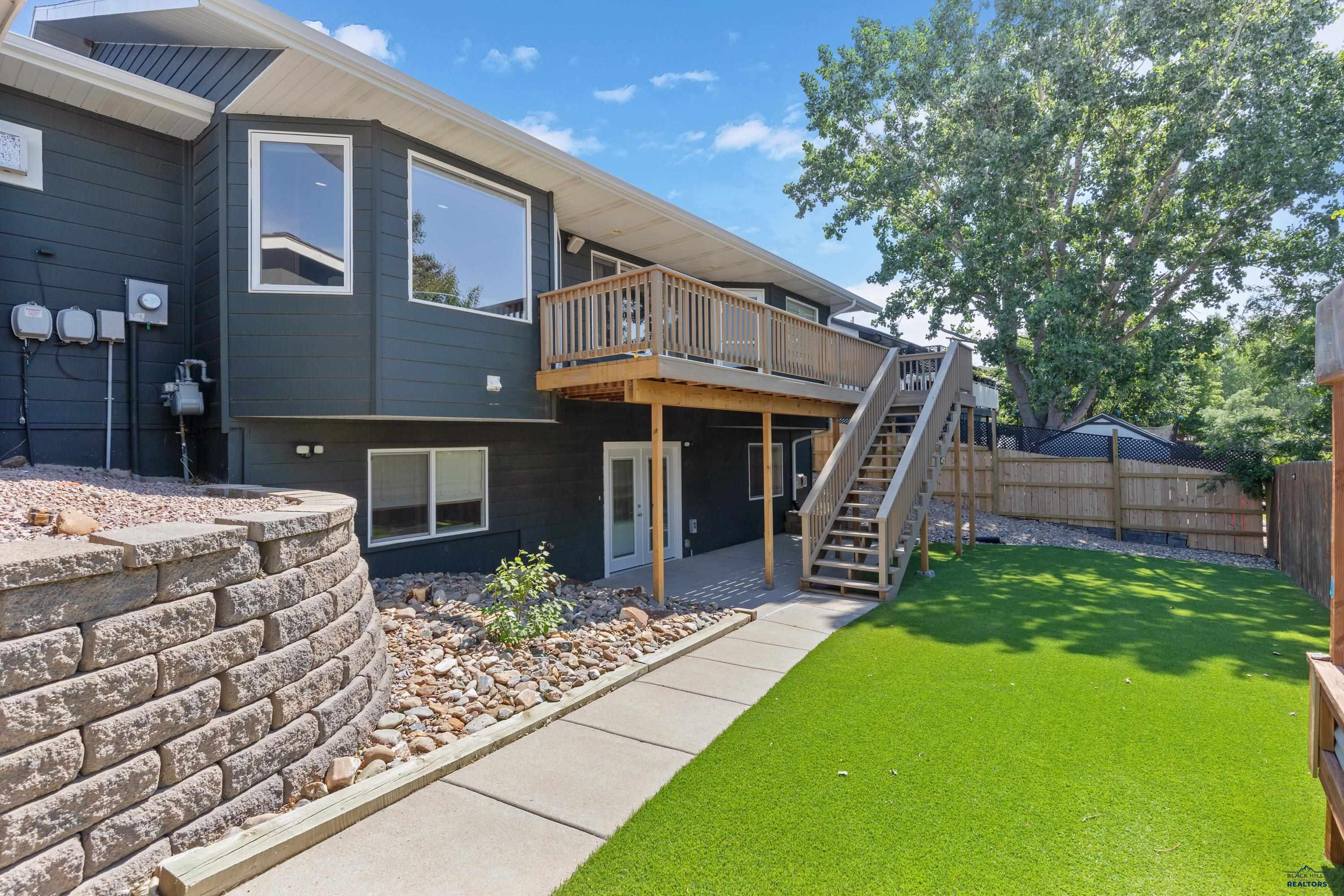 422 E ENCHANTED PINES DR