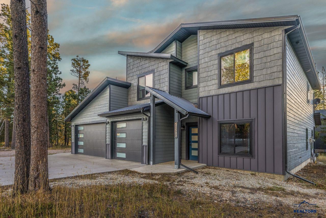 21266 RIDGEWOOD TR