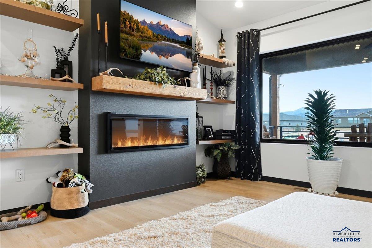 2444 TALISKER AVENUE