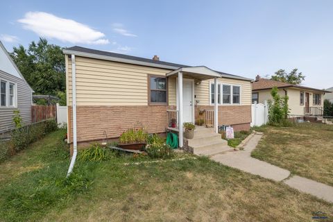 310 E ADAM ST Rapid City SD 57701