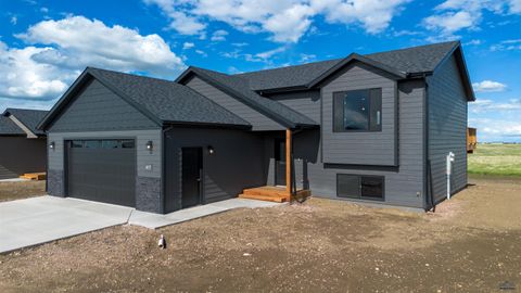 417 CONSTITUTION BLVD Box Elder SD 57719