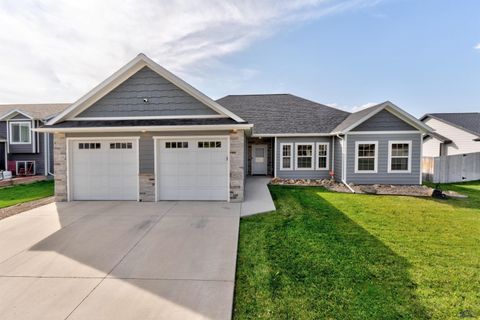 3025 OLIVE GROVE CT Rapid City SD 57702