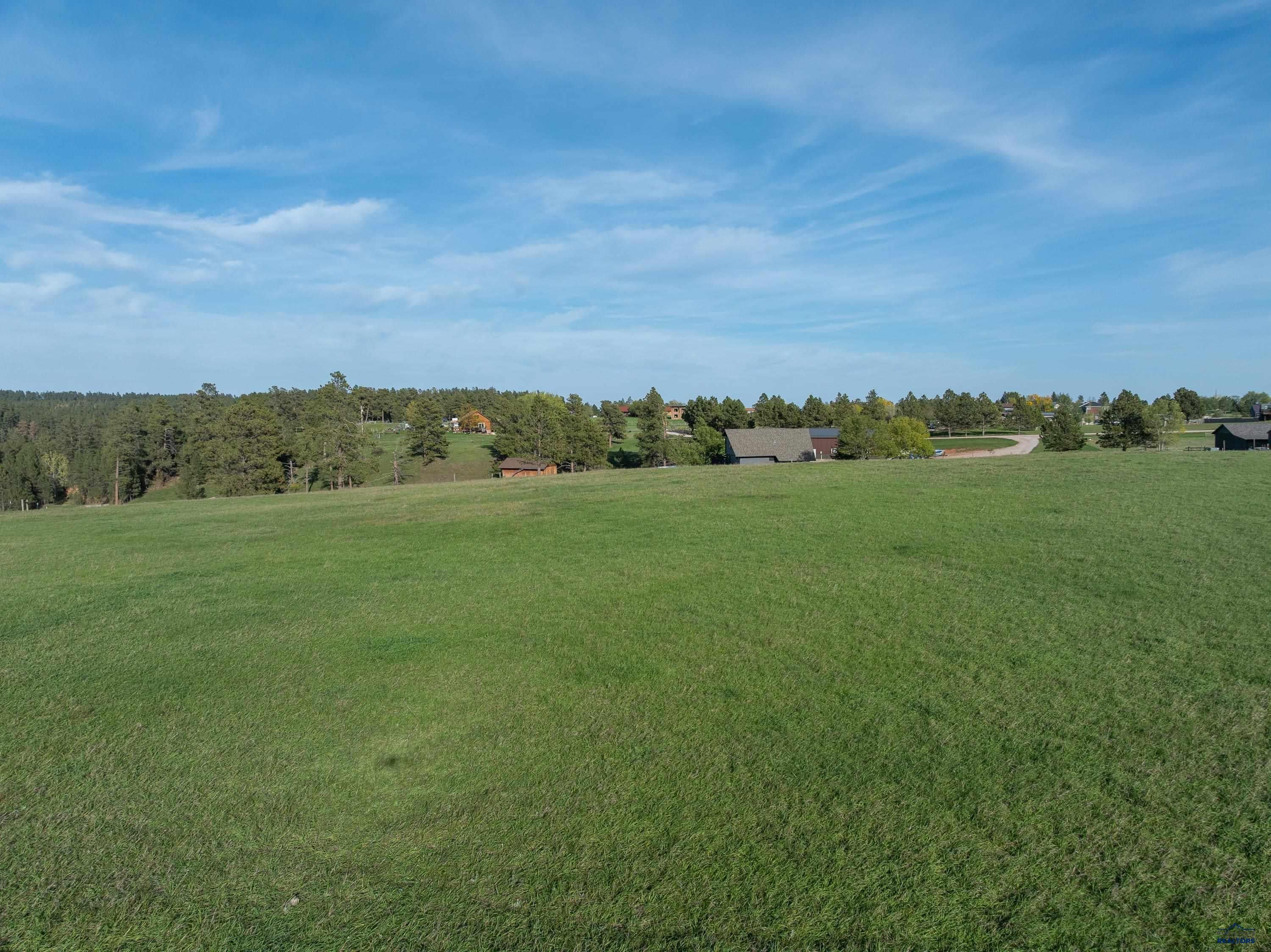 660 BROOKSHIRE DR