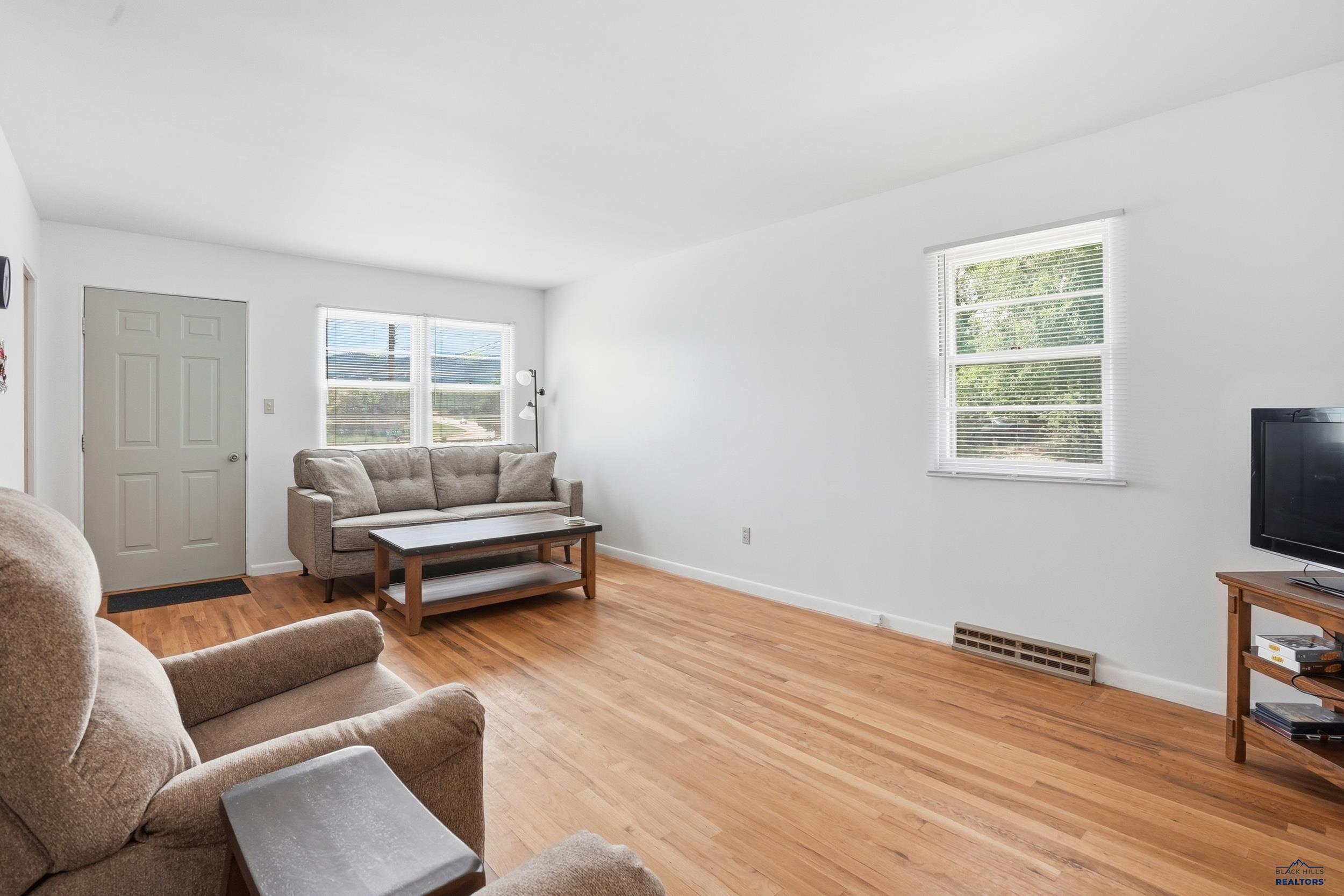 1443 WILLARD ST