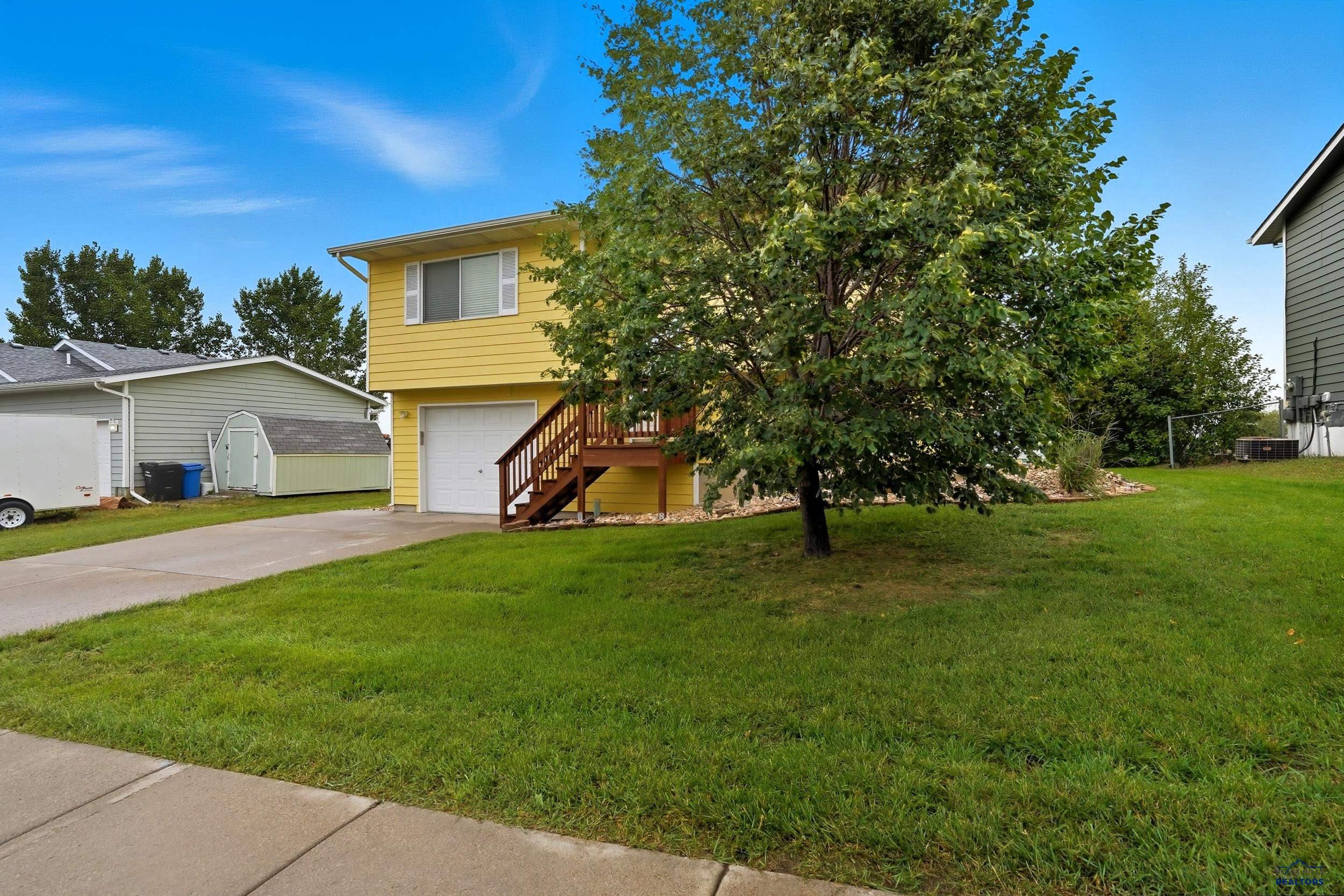 3610 HEMLOCK