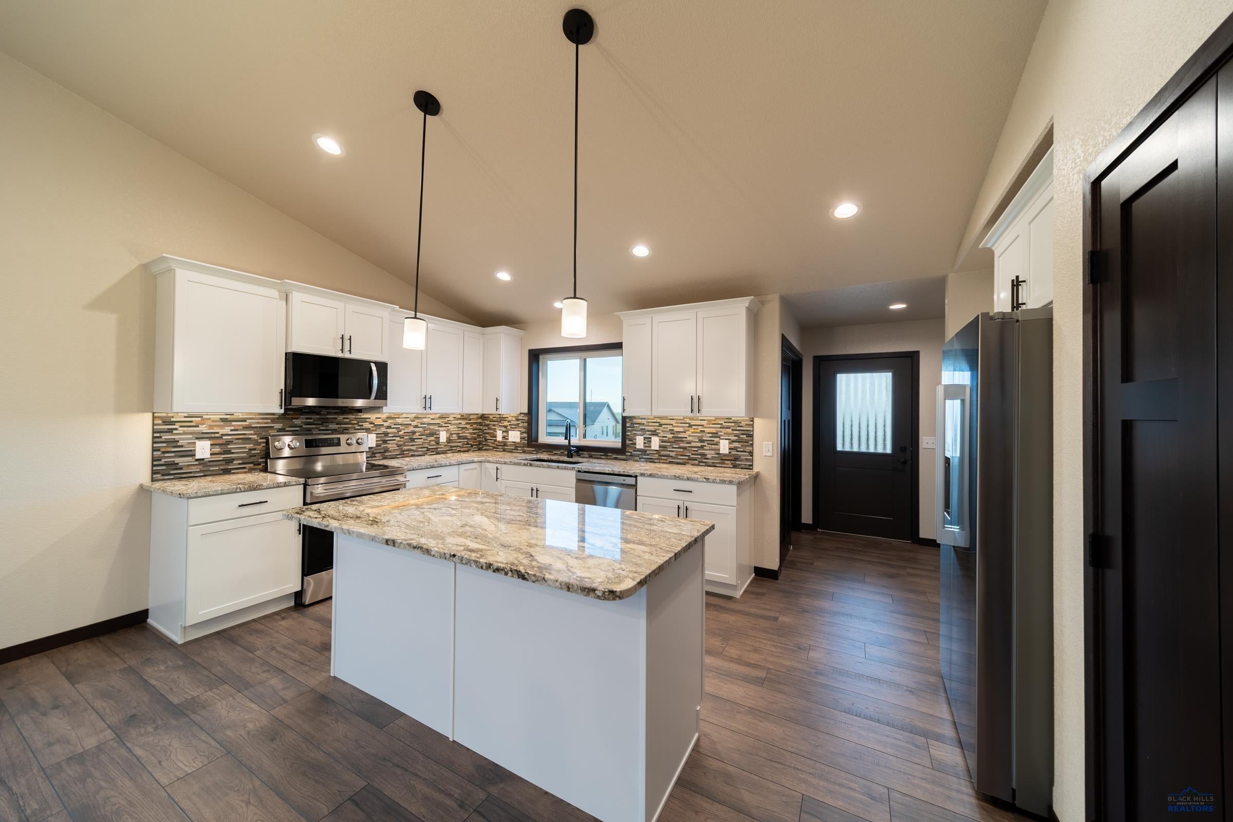 545 DENALI DR
