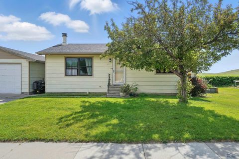 4012 CHIEF DR Rapid City SD 57701