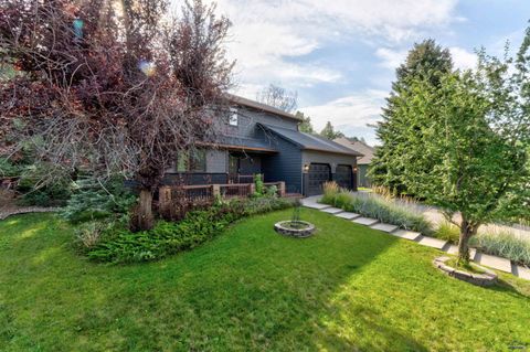 3022 PLAYER DR Rapid City SD 57702