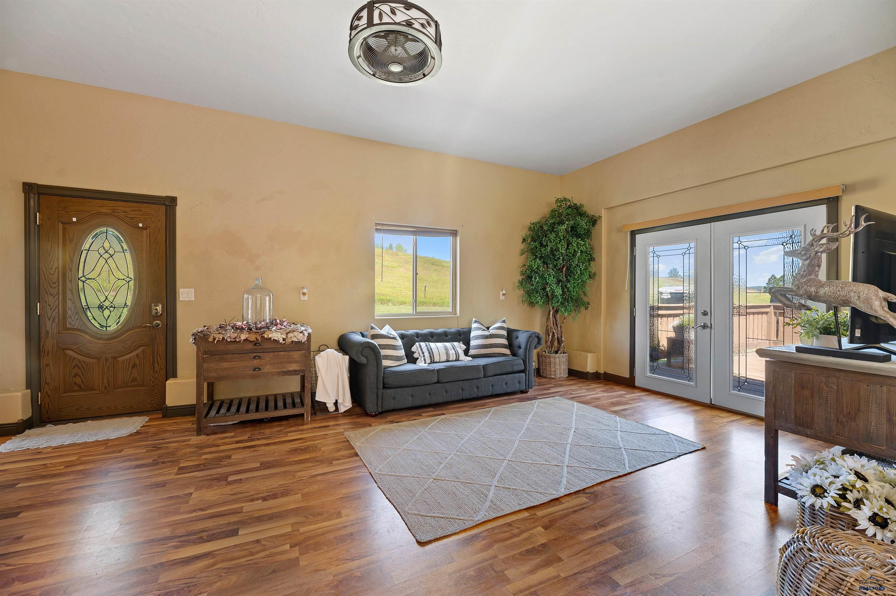 12034 OAK DR