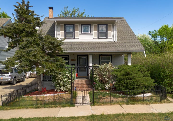 Photo 1 of 36 — 1108 9TH ST, Rapid City, SD 57701
