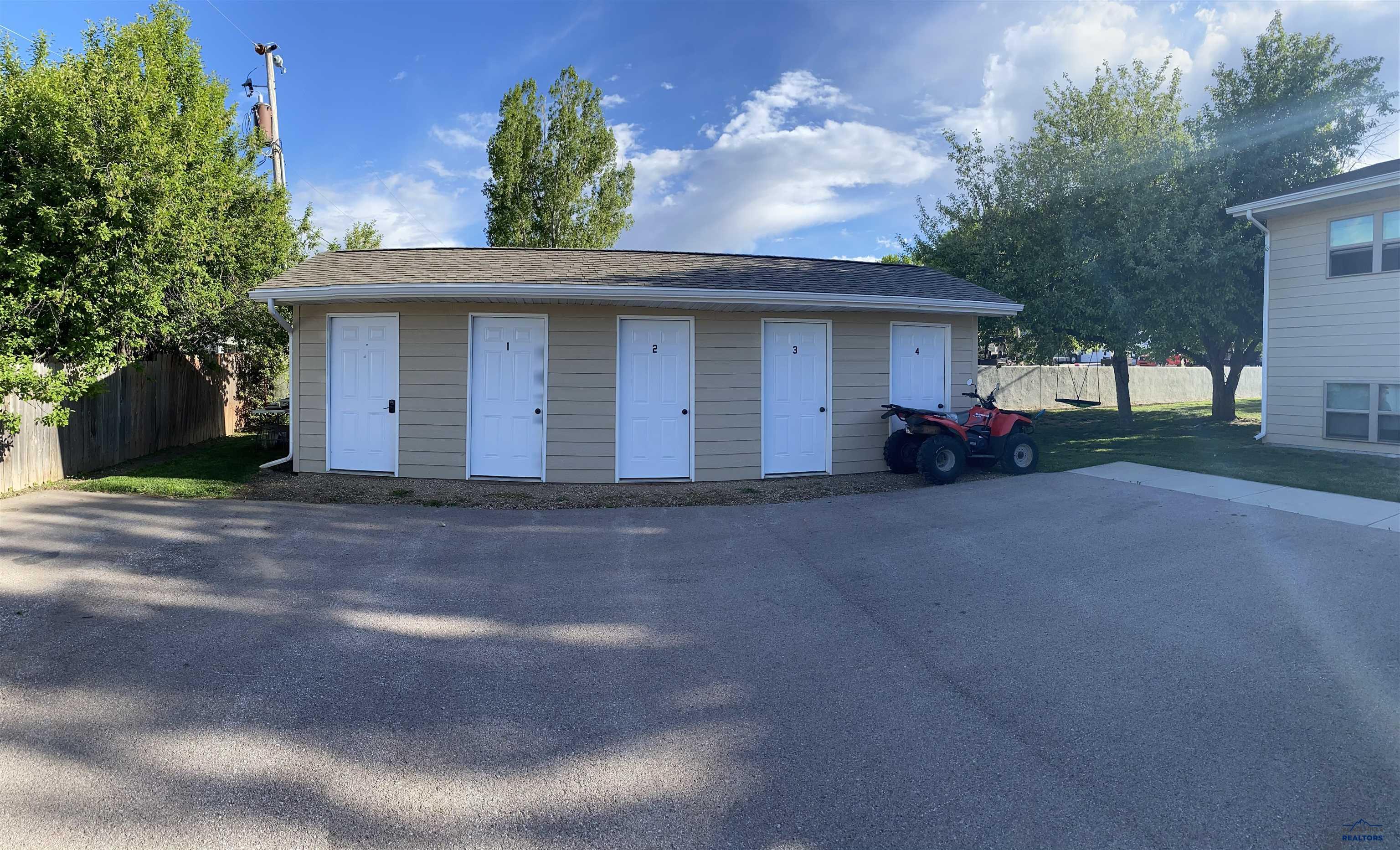 1322 SPRUCE