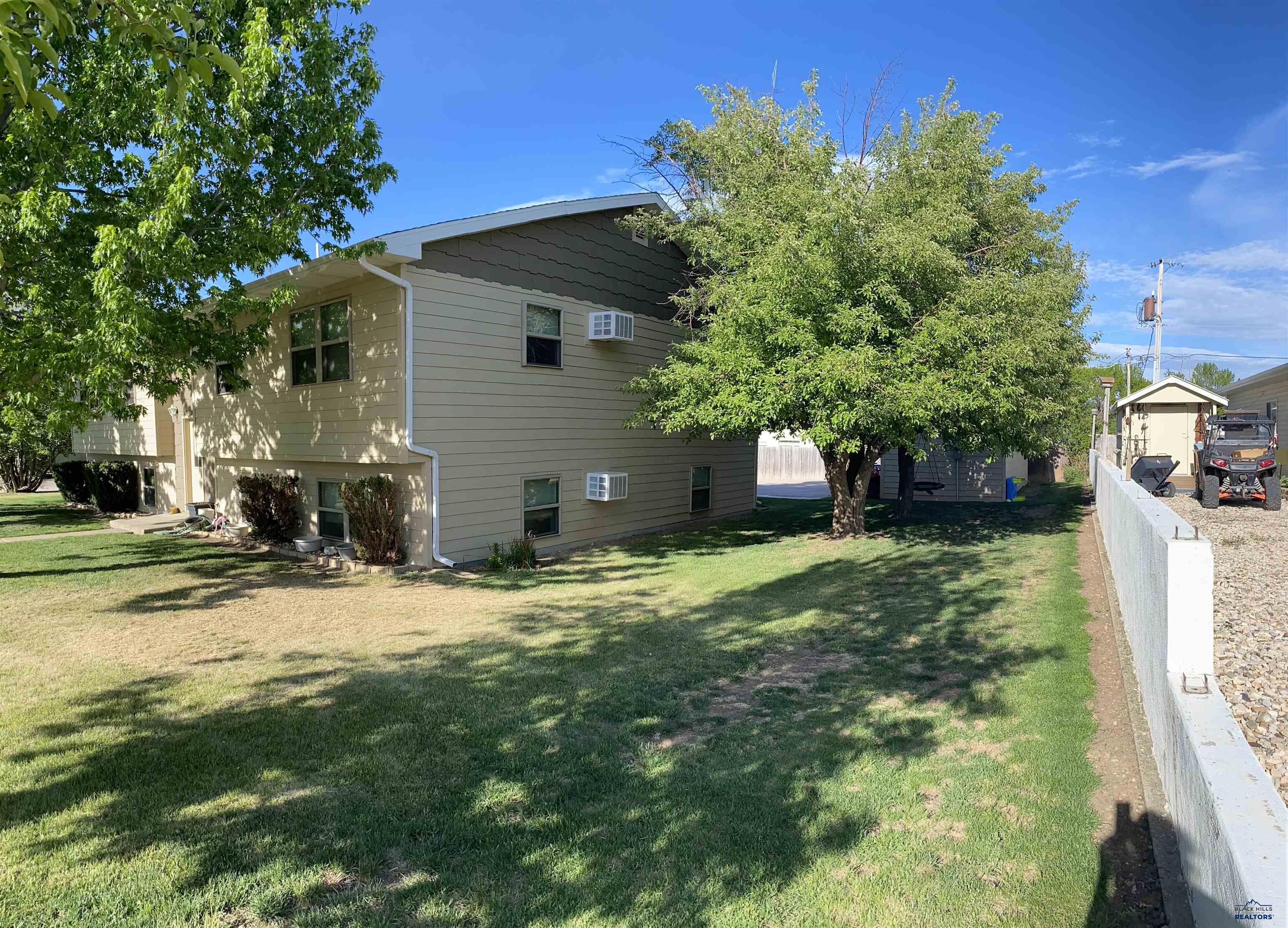 1322 SPRUCE