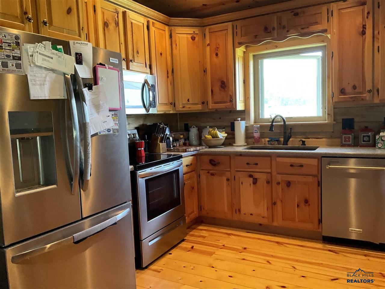 11593 War Bonnet Road