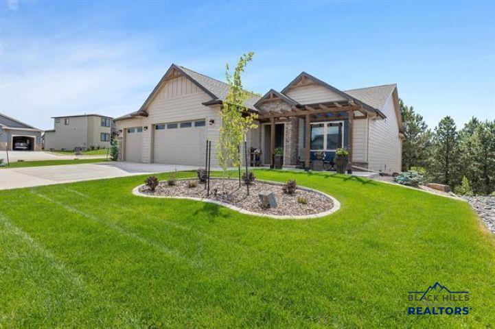 5821 REGAL CT