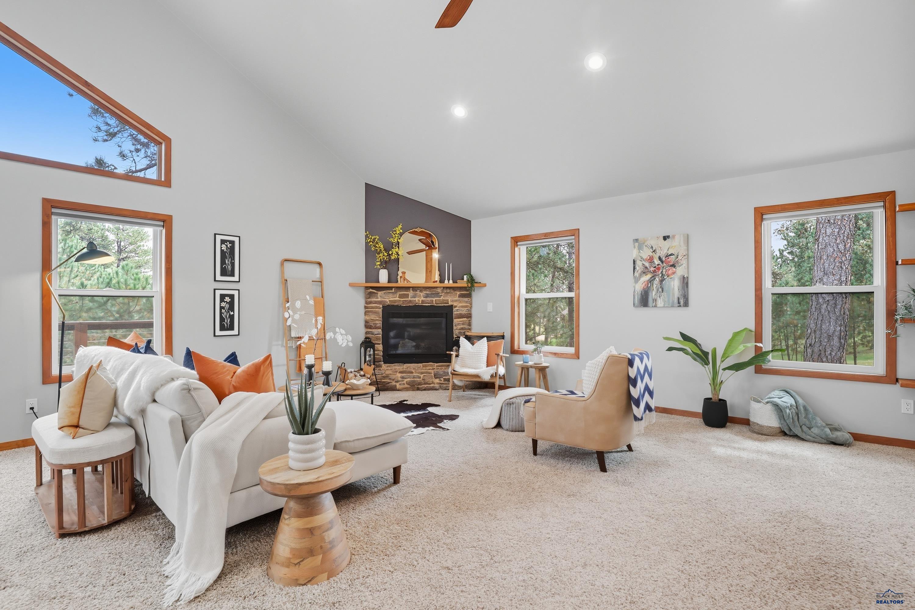 12177 BLUEBIRD CT