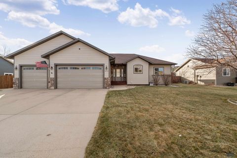 8771 STEAMBOAT LN Summerset SD 57769