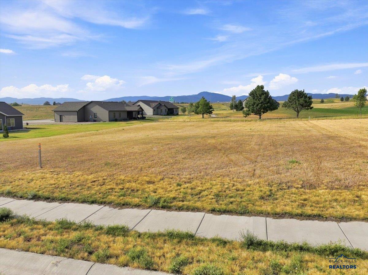 7756 Brooks Loop
