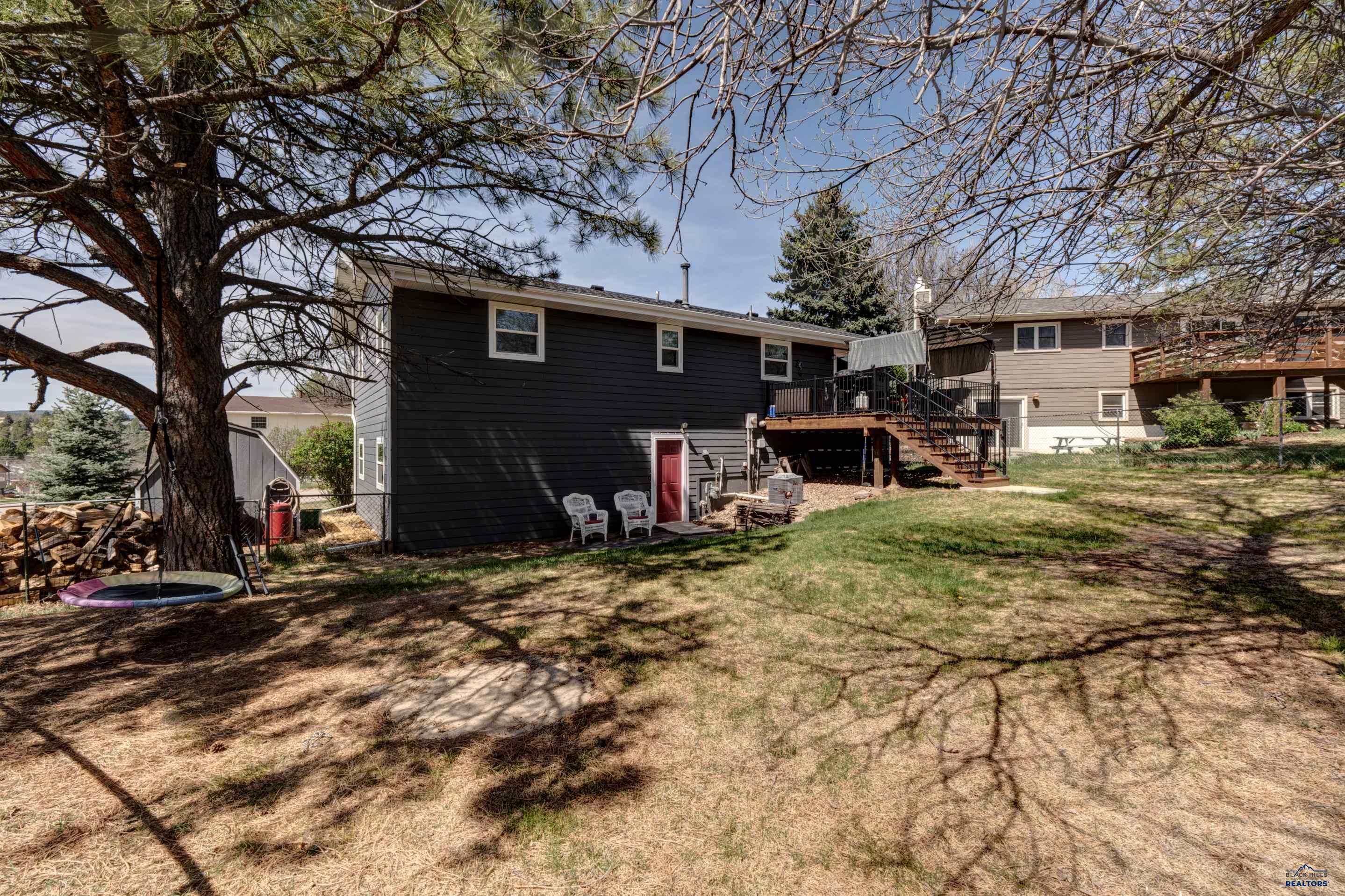 2924 MINNETONKA DR