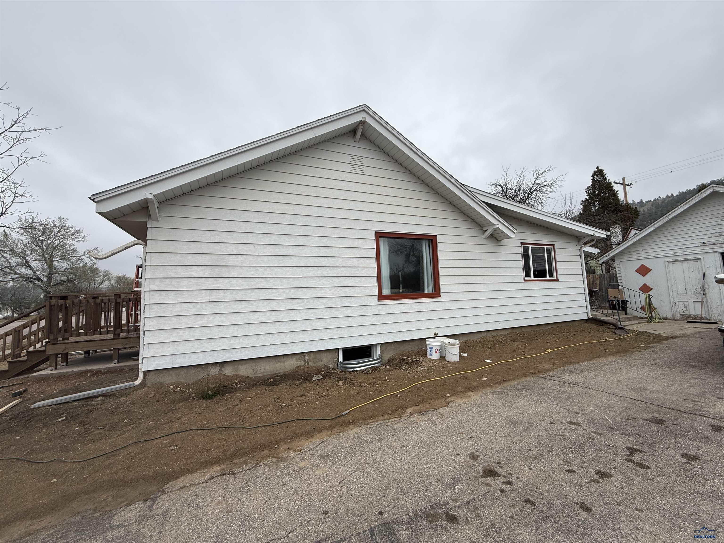 505 S 5TH ST