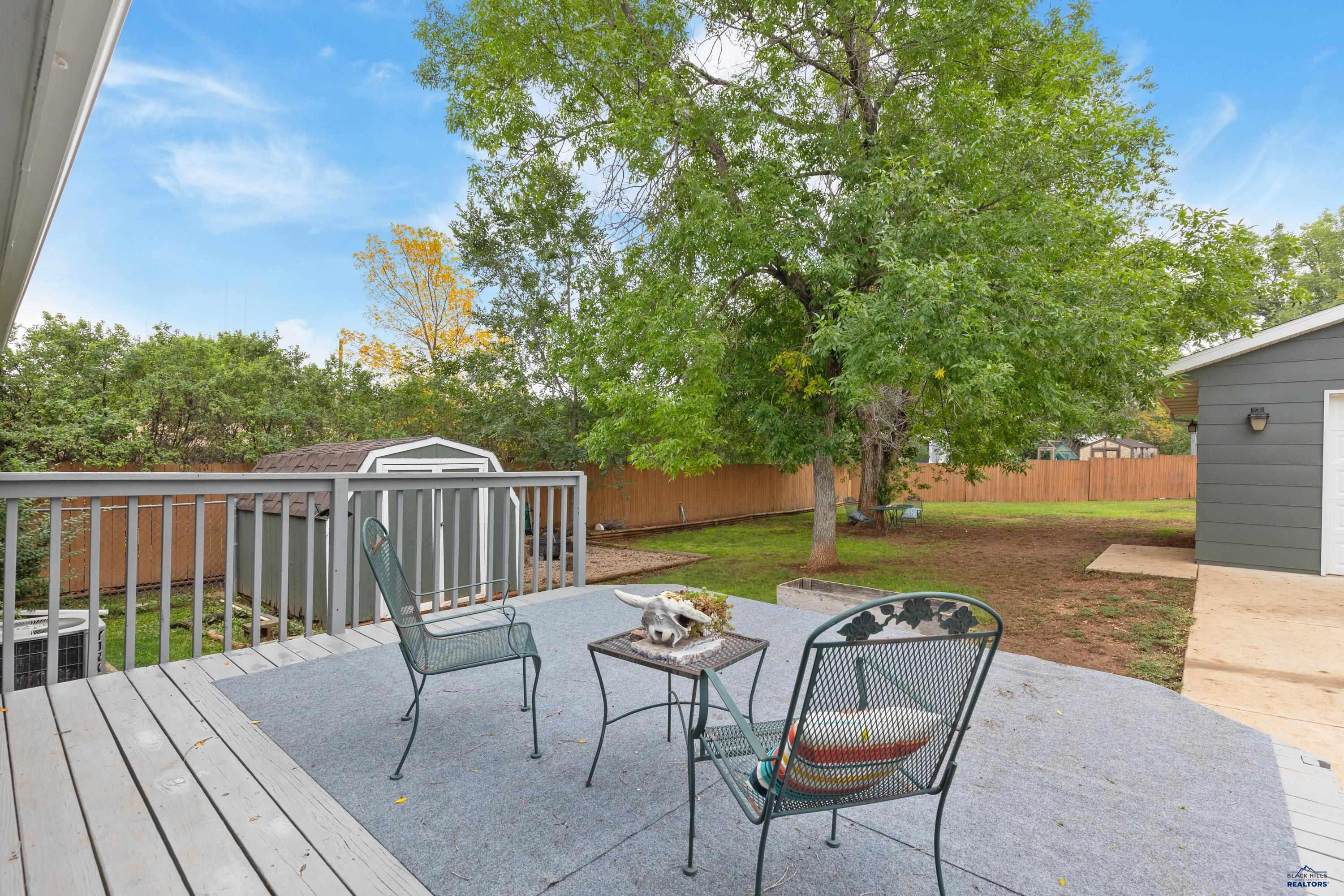 2310 CAMERON DR