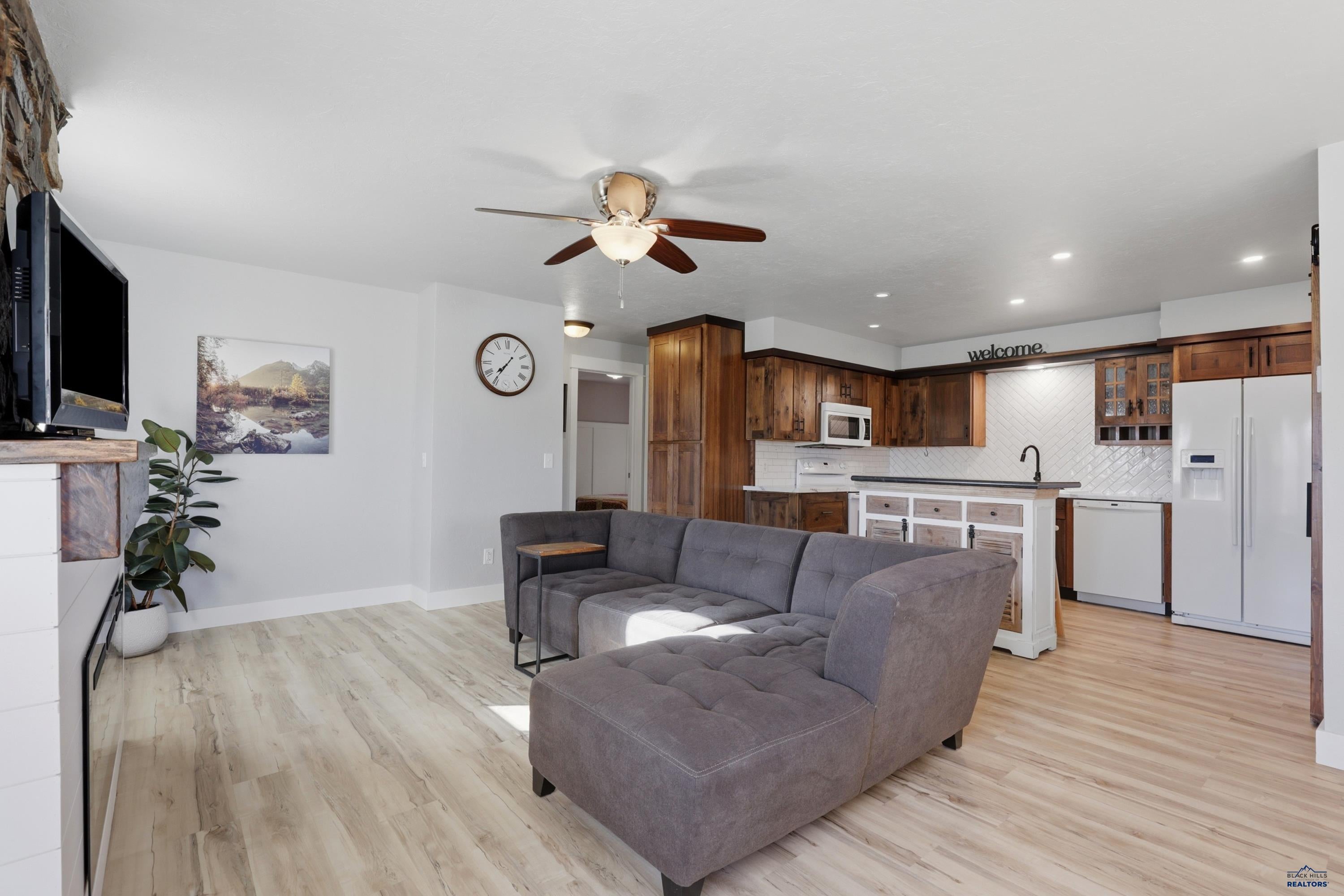 442 E IDAHO