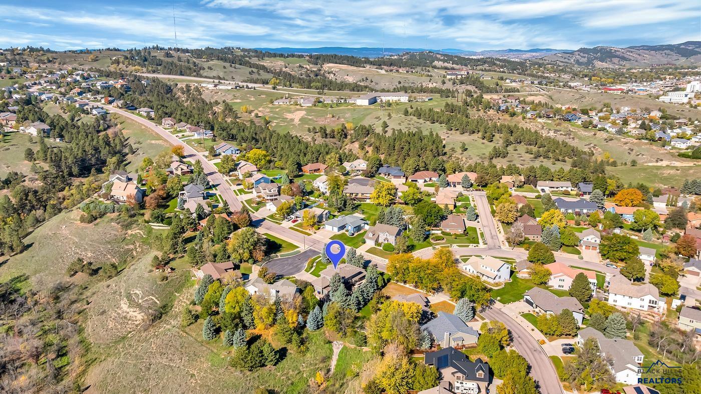 609 ALTA VISTA CT