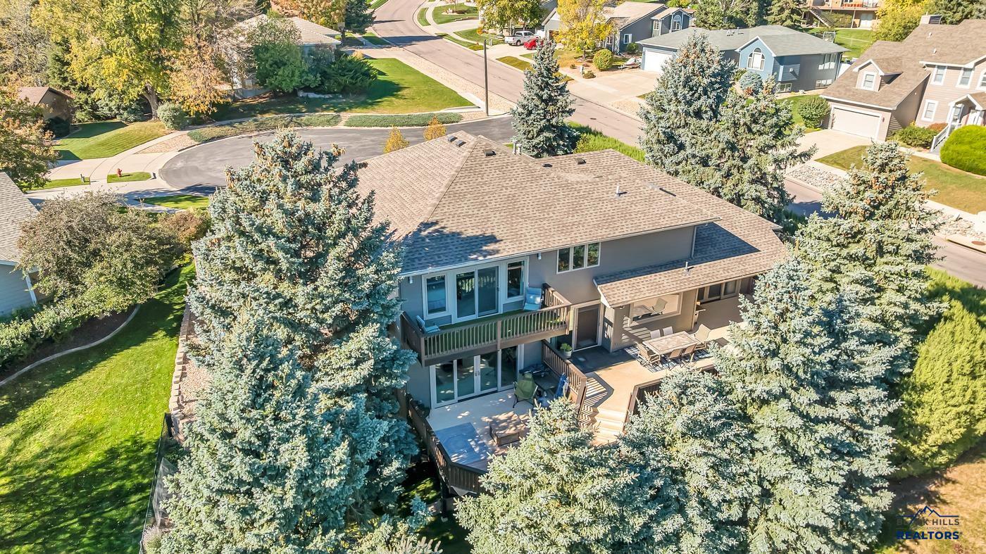 609 ALTA VISTA CT