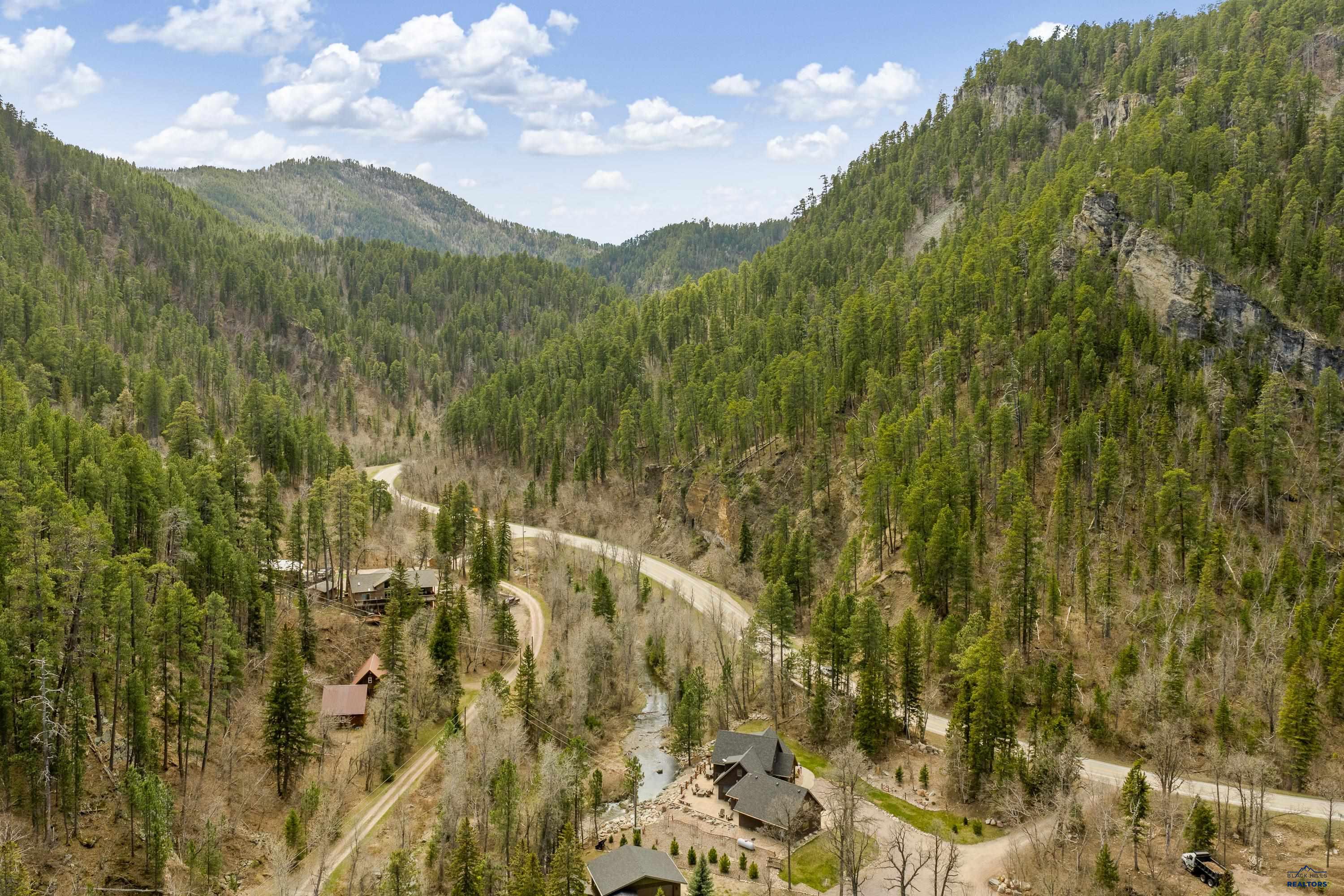 Spearfish, South Dakota, 57783, United States, 3 Bedrooms Bedrooms, ,2 BathroomsBathrooms,Residential,Active,2038218