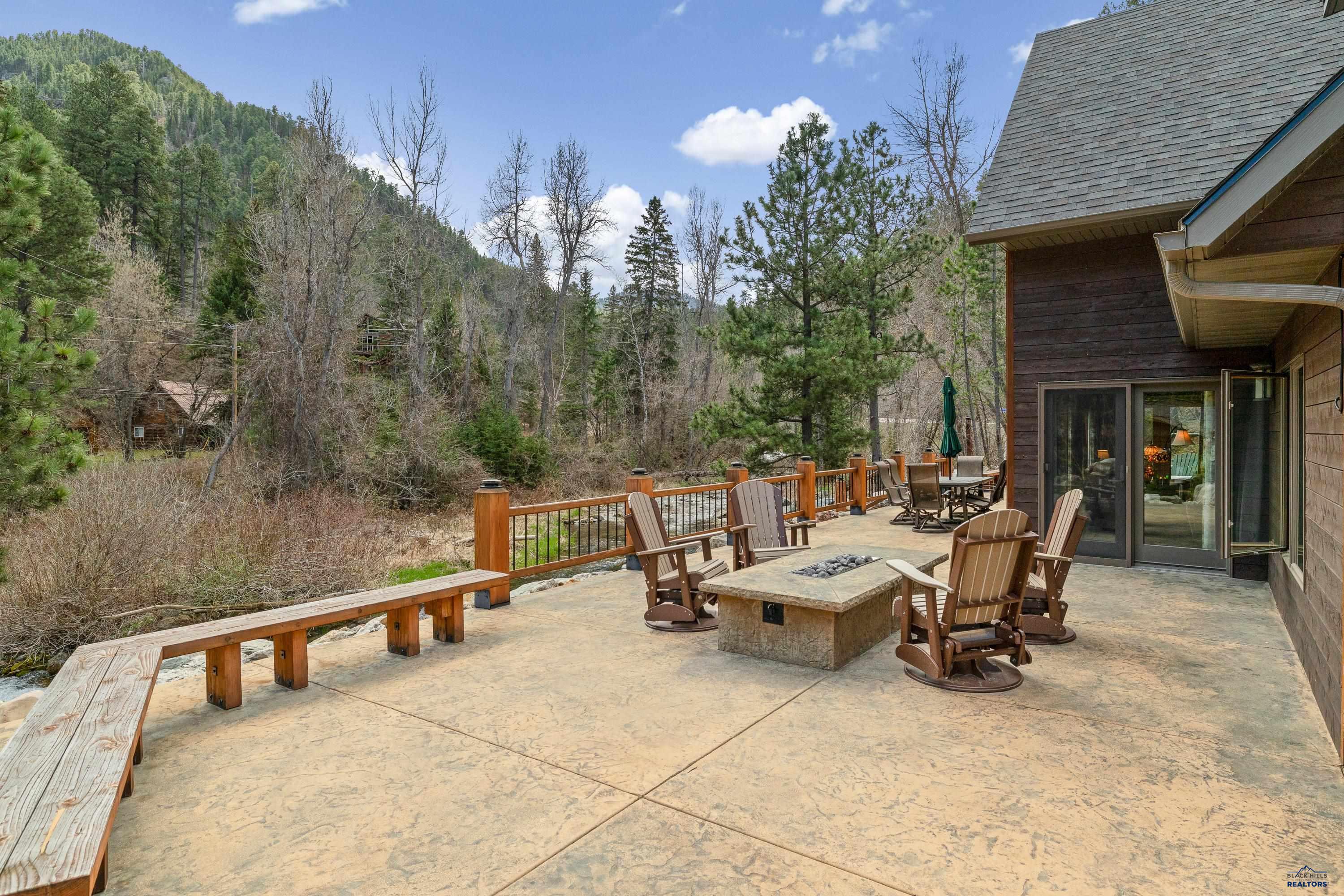 Spearfish, South Dakota, 57783, United States, 3 Bedrooms Bedrooms, ,2 BathroomsBathrooms,Residential,Active,2038218