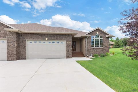 4659 Cambria Cir Rapid City SD 57701
