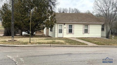 1846 BALTIMORE AVE Hot Springs SD 57747