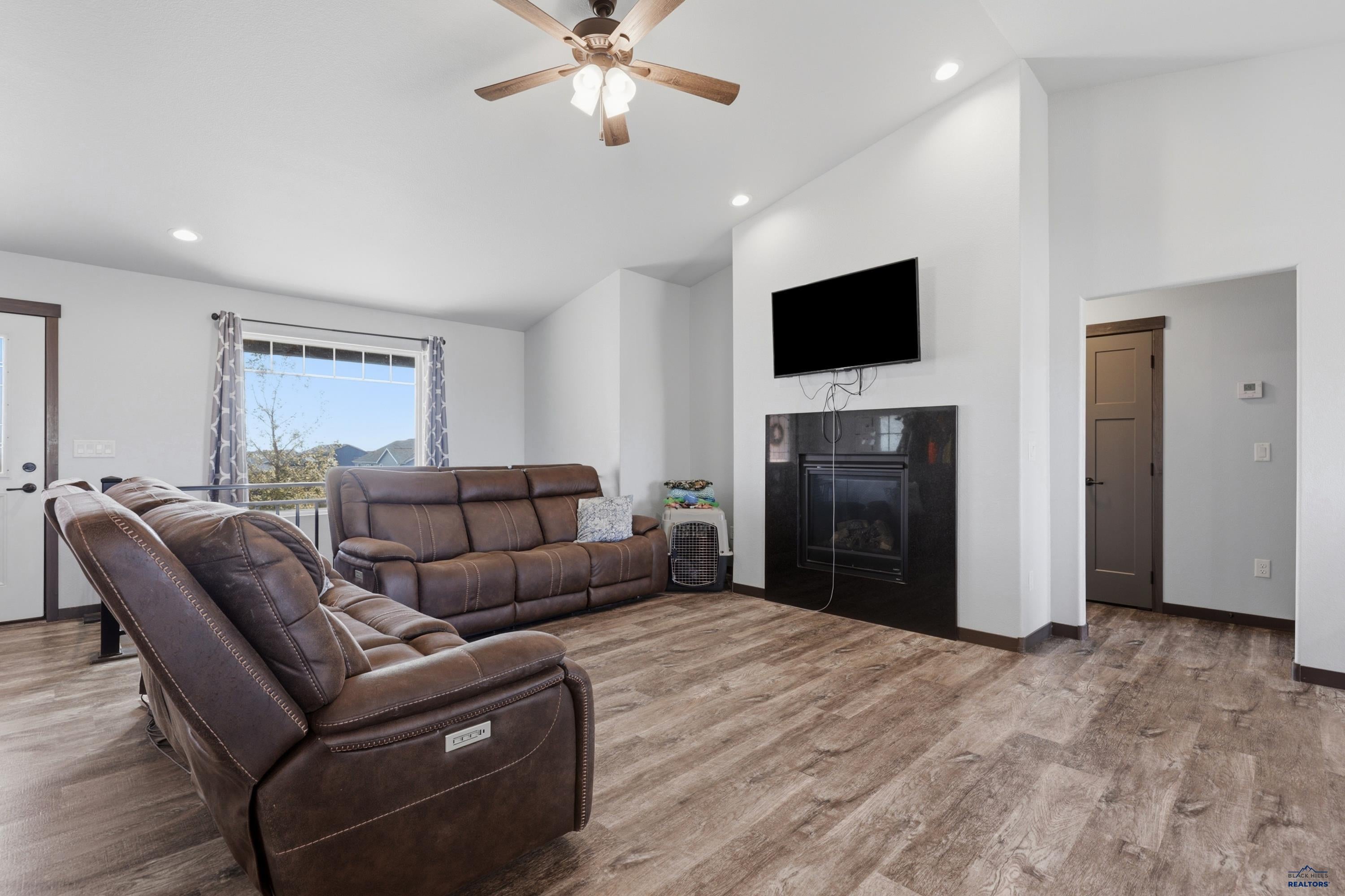 607 SUMMERFIELD DR