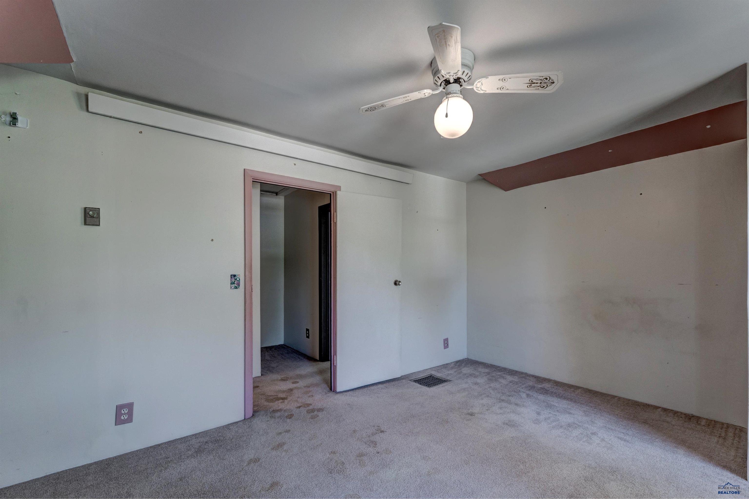 New Underwood, South Dakota 57761, United States, 3 Bedrooms Bedrooms, ,1 BathroomBathrooms,Residential,Active,172315