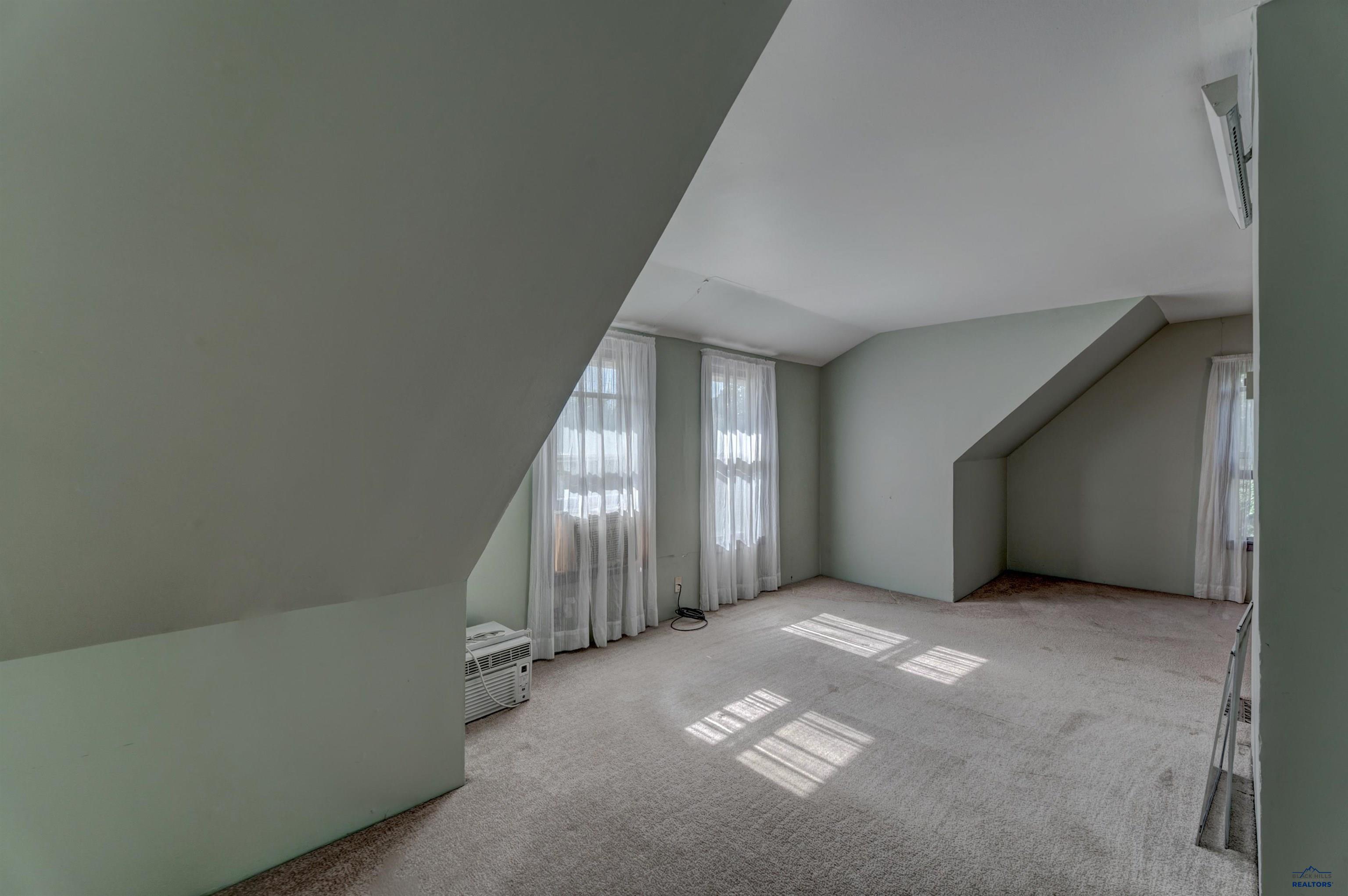 New Underwood, South Dakota 57761, United States, 3 Bedrooms Bedrooms, ,1 BathroomBathrooms,Residential,Active,172315