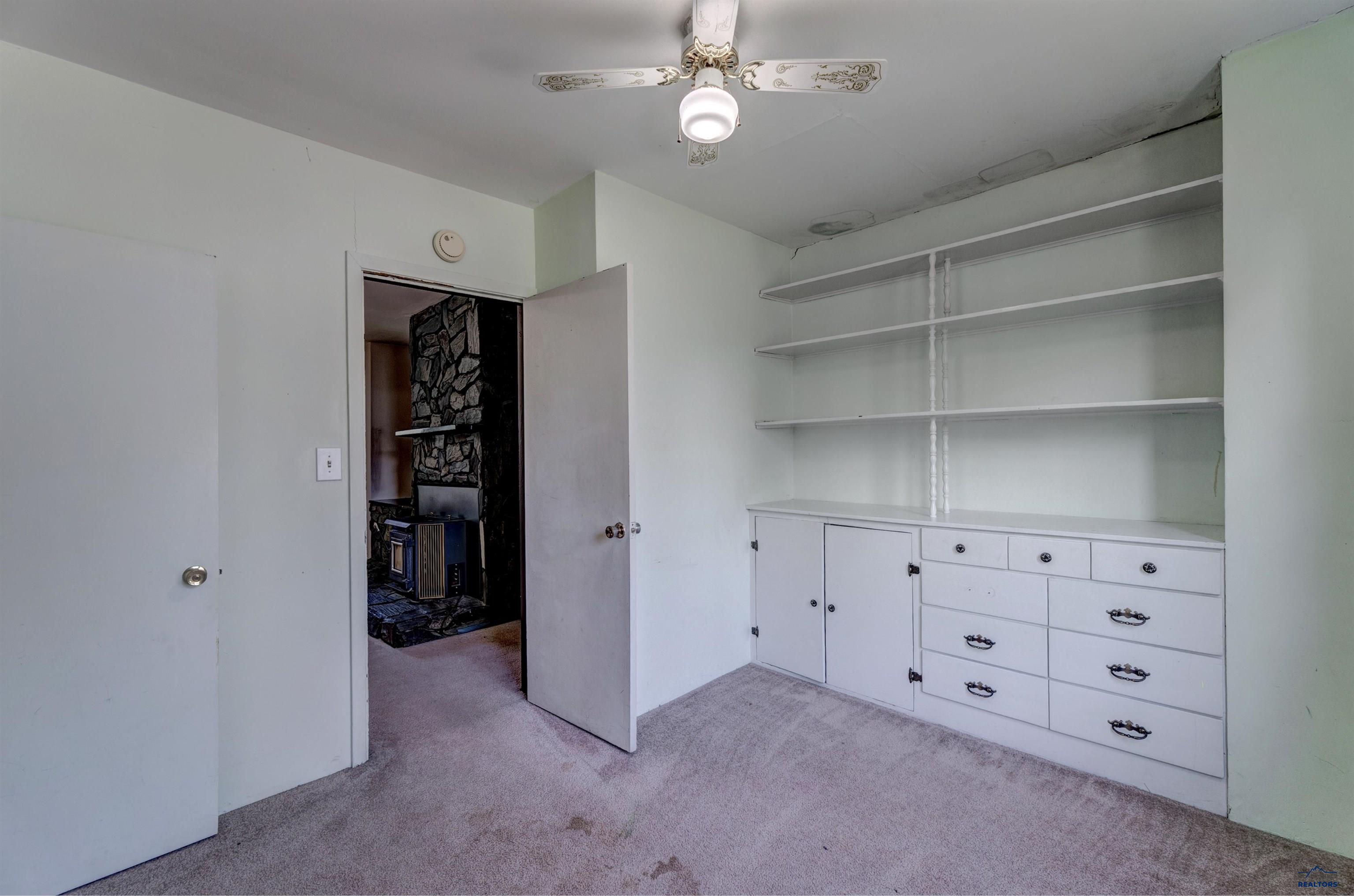 New Underwood, South Dakota 57761, United States, 3 Bedrooms Bedrooms, ,1 BathroomBathrooms,Residential,Active,172315