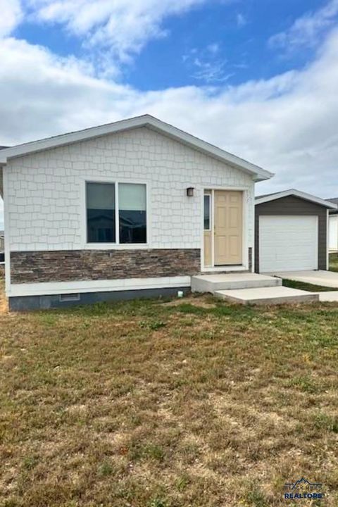 270 LANDMARK CT Box Elder SD 57719
