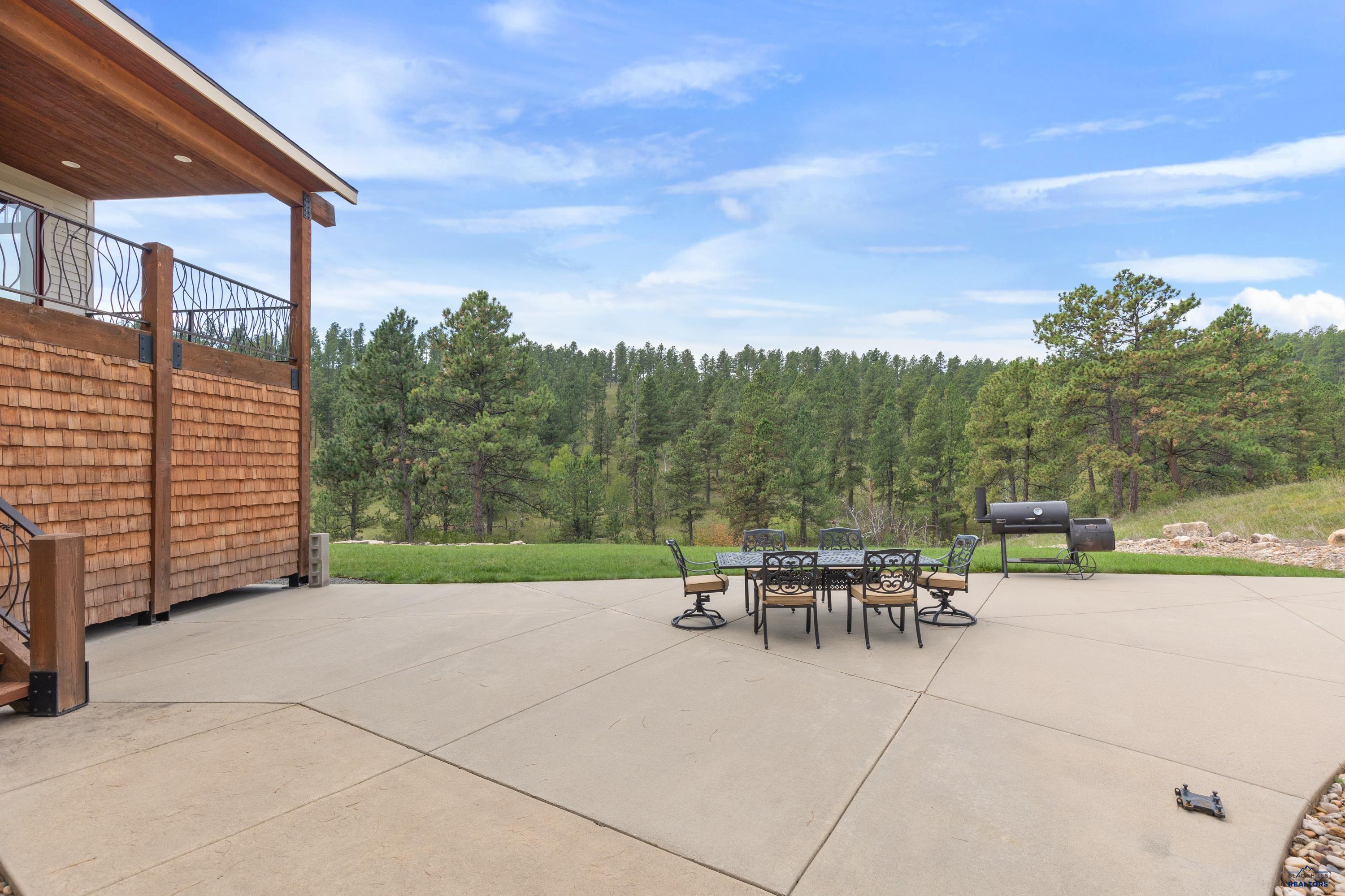 9191 EMERALD RIDGE RD