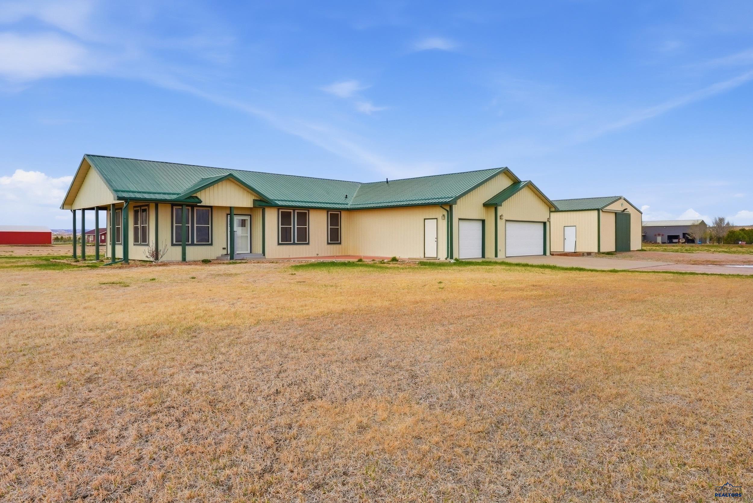 14975 BACK COUNTRY TRAIL