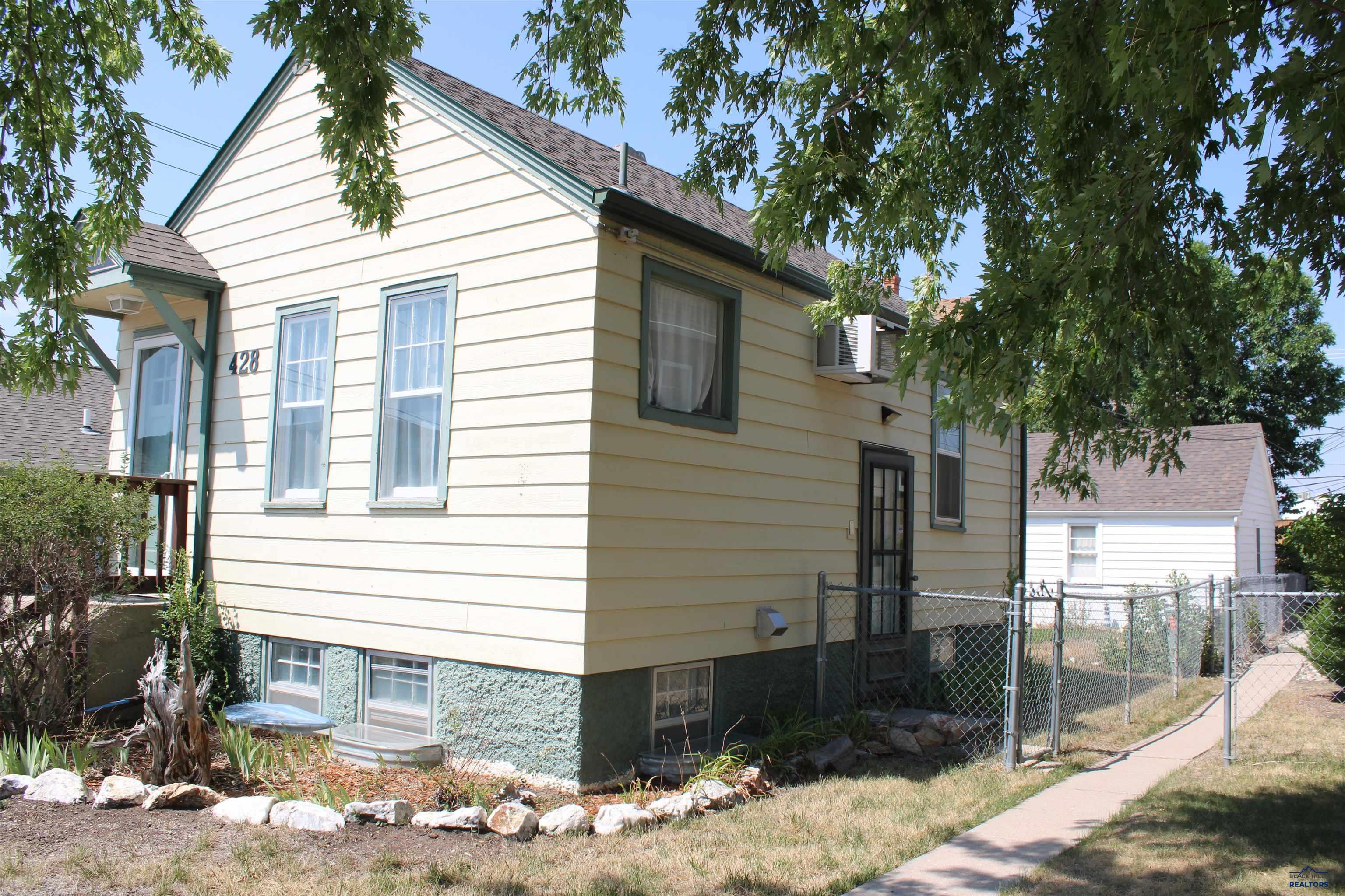 428 QUINCY