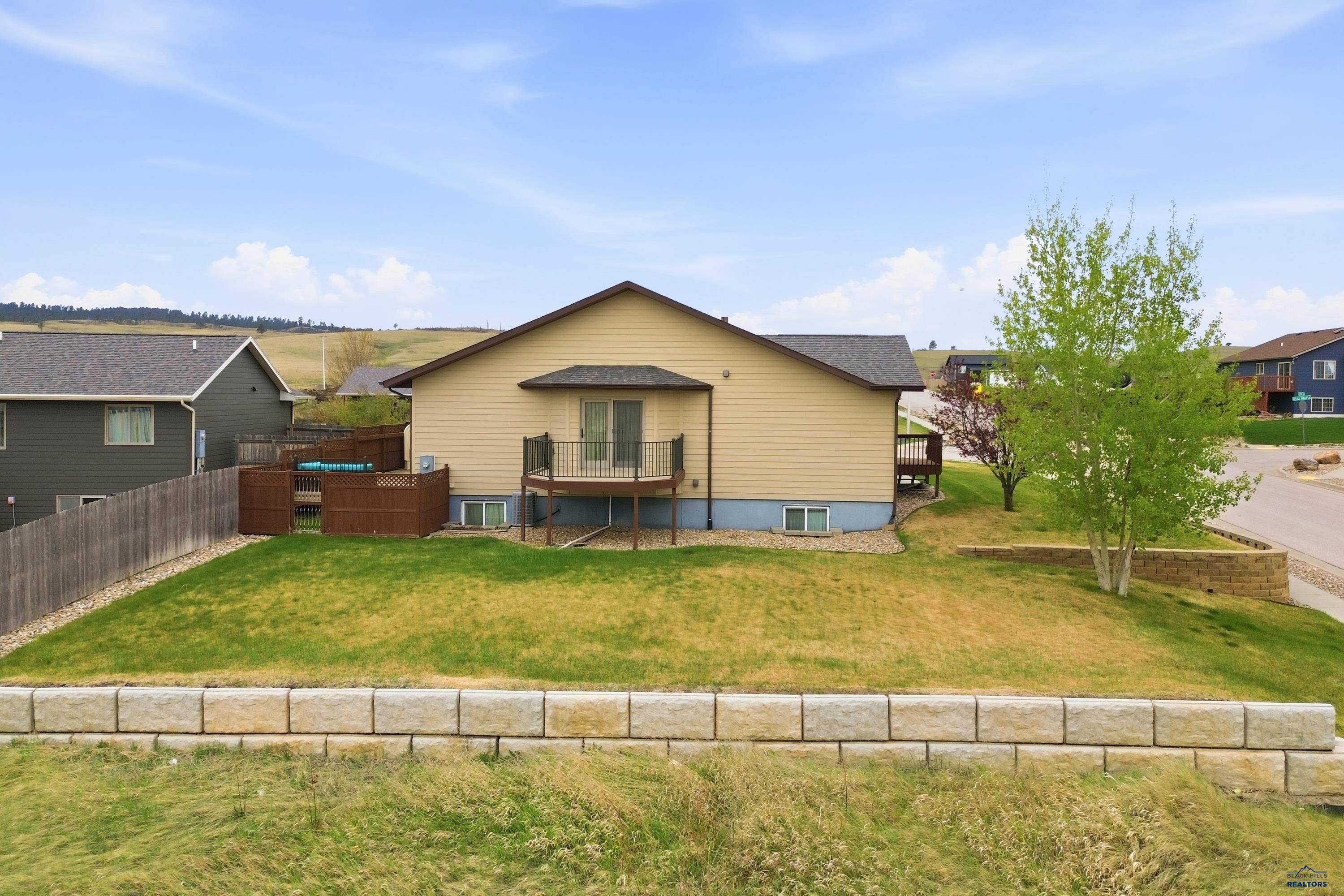 5134 MISTY WOODS LN