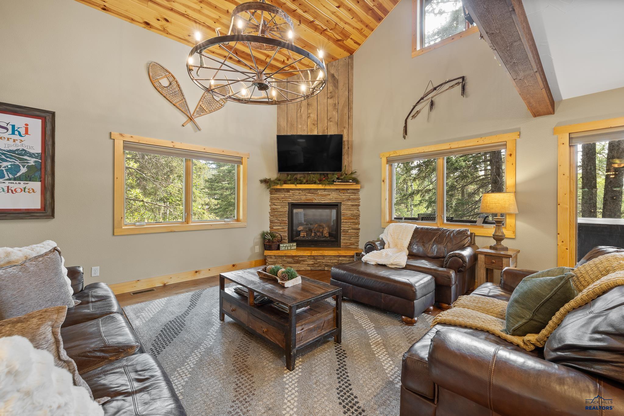 11031 WHITETAIL TRAIL