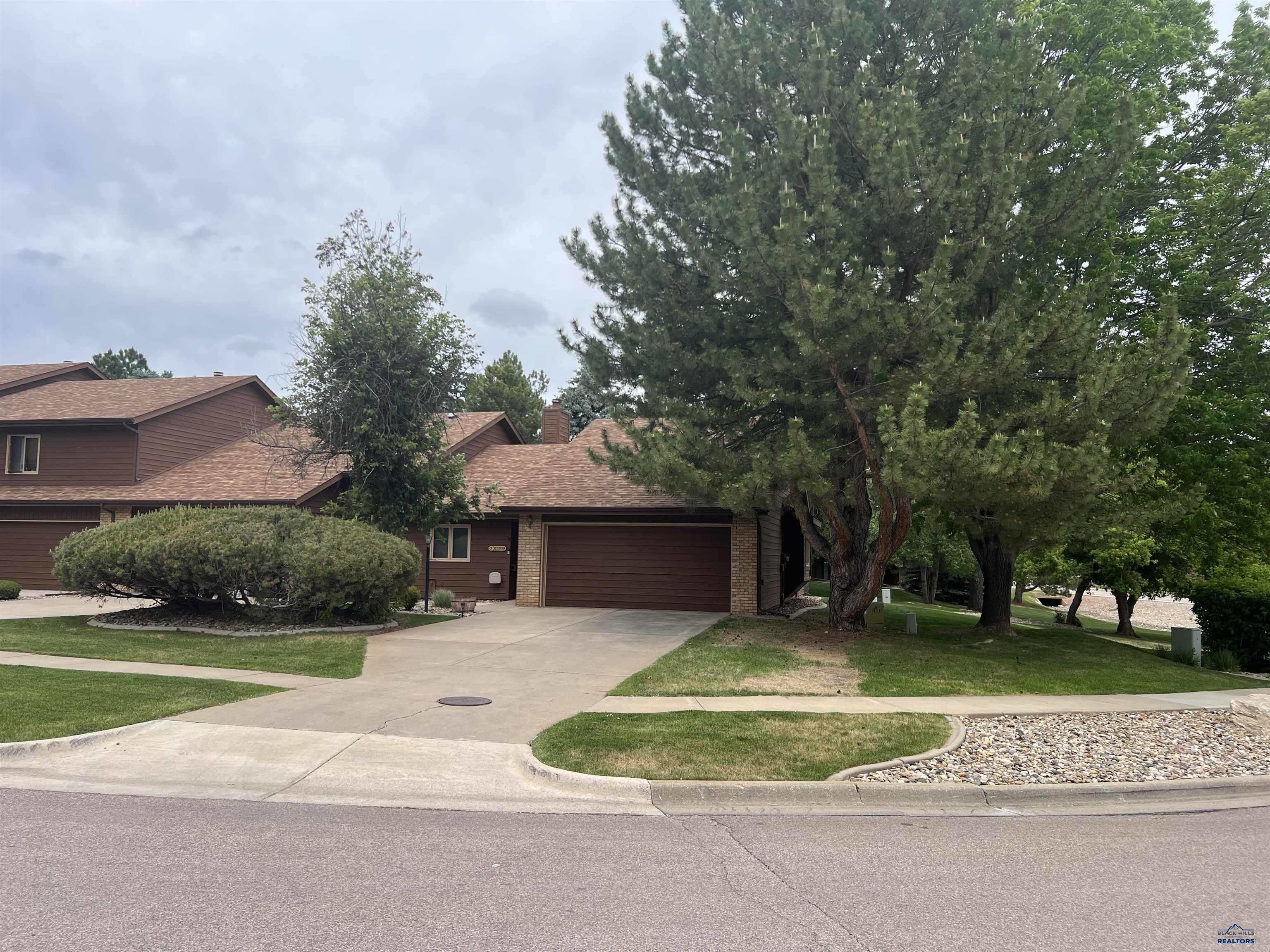 4802 GALENA DR