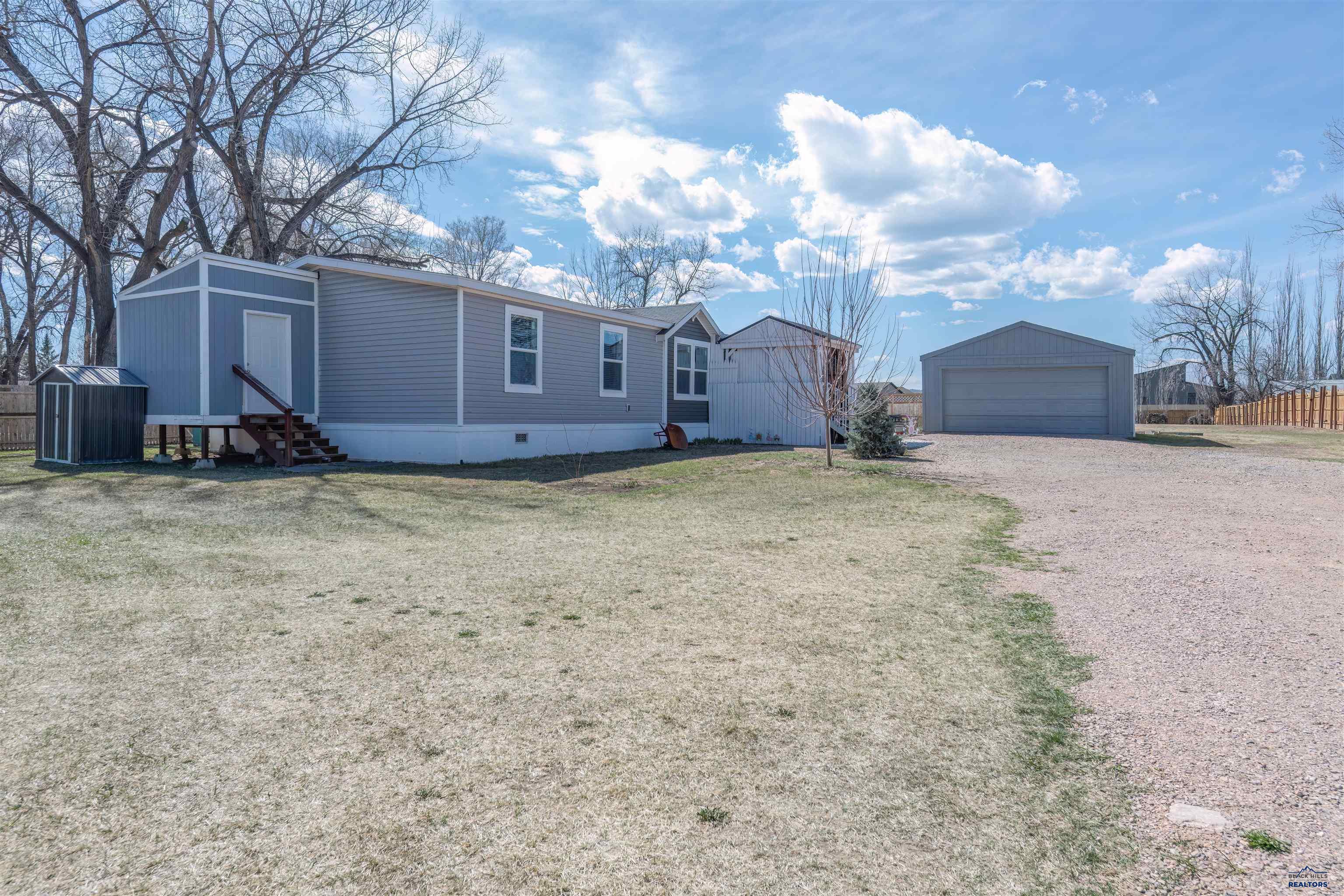 3117 PIONEER DR