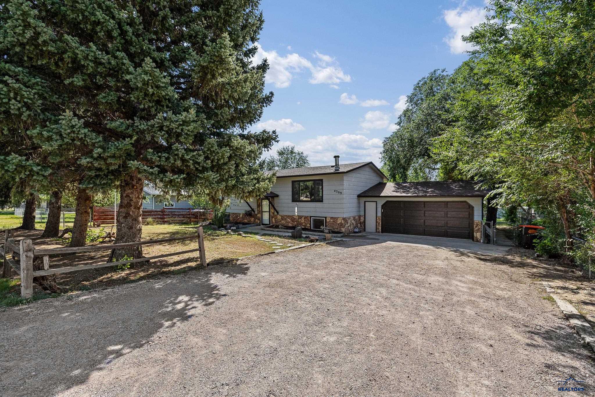 4309 MACK DR