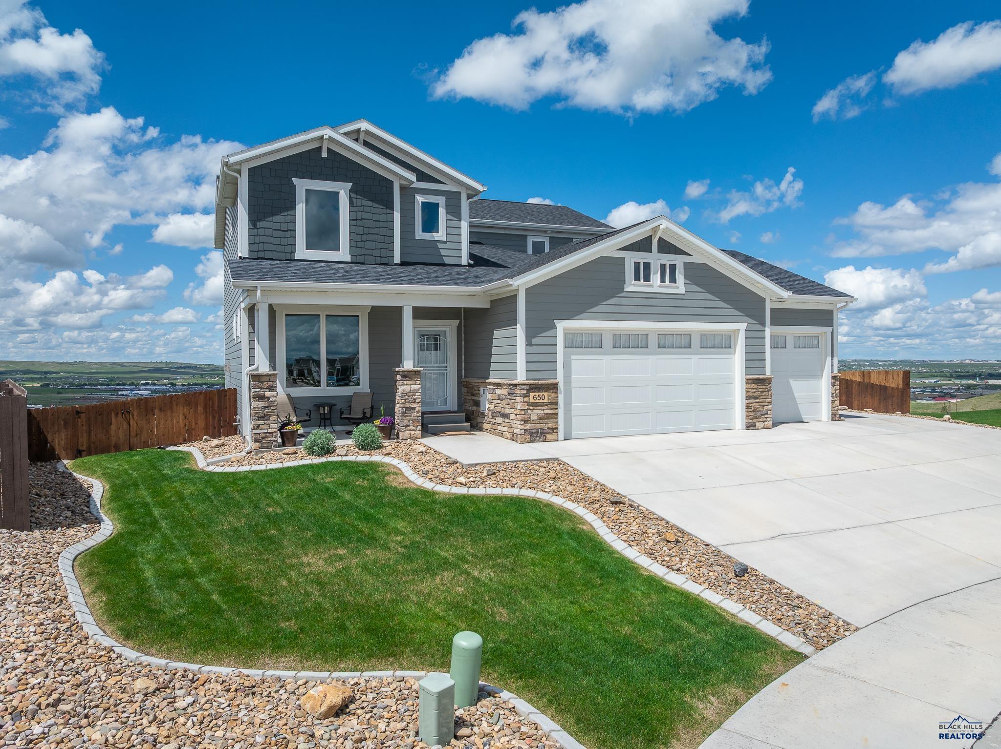 650 SOLOMON CT