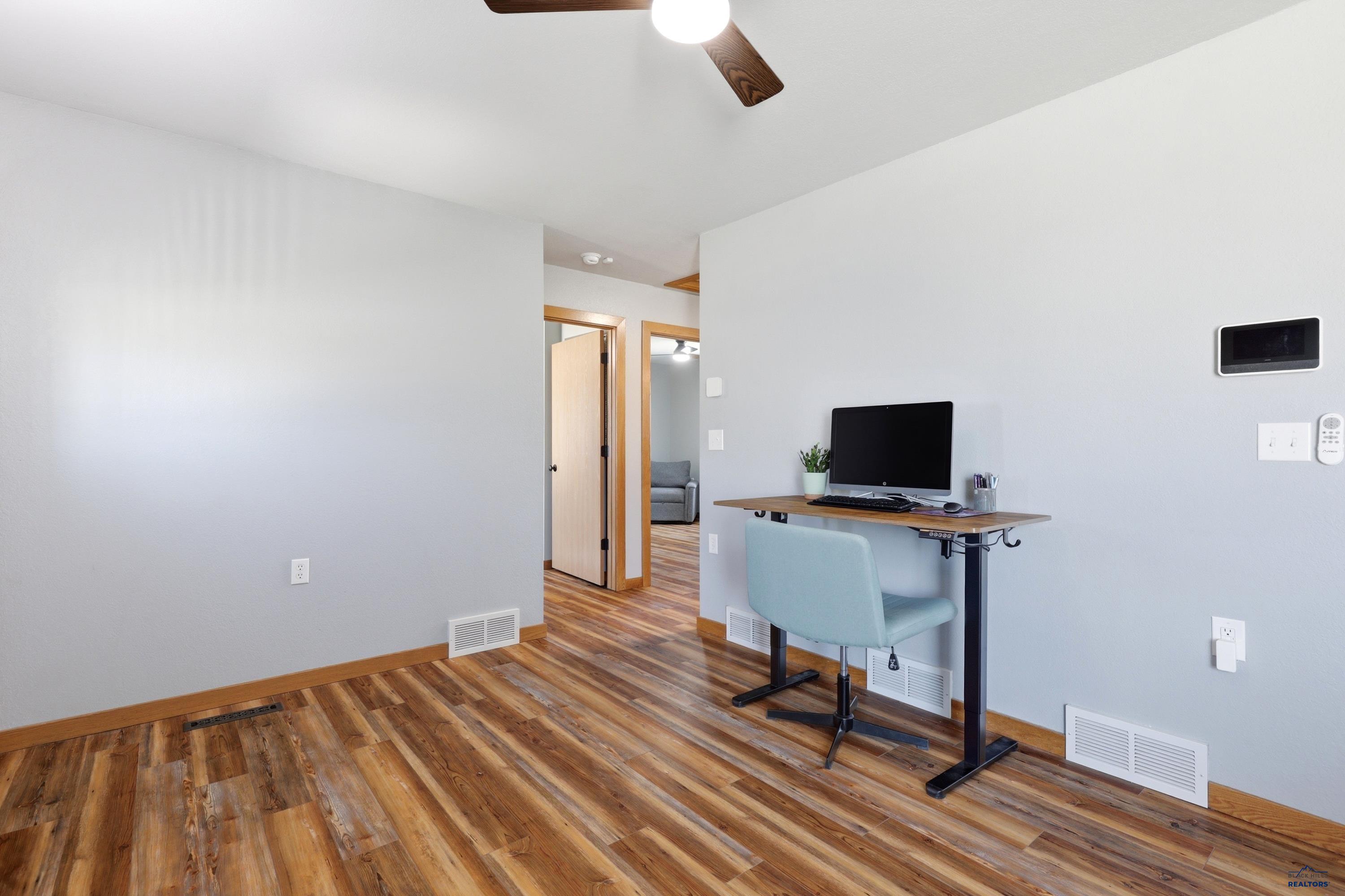 601 STEALTH LN