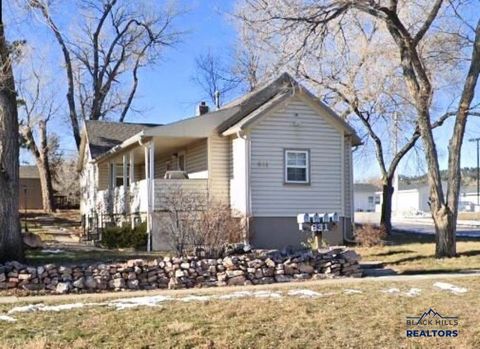 831 DILGER AVE Rapid City SD 57701