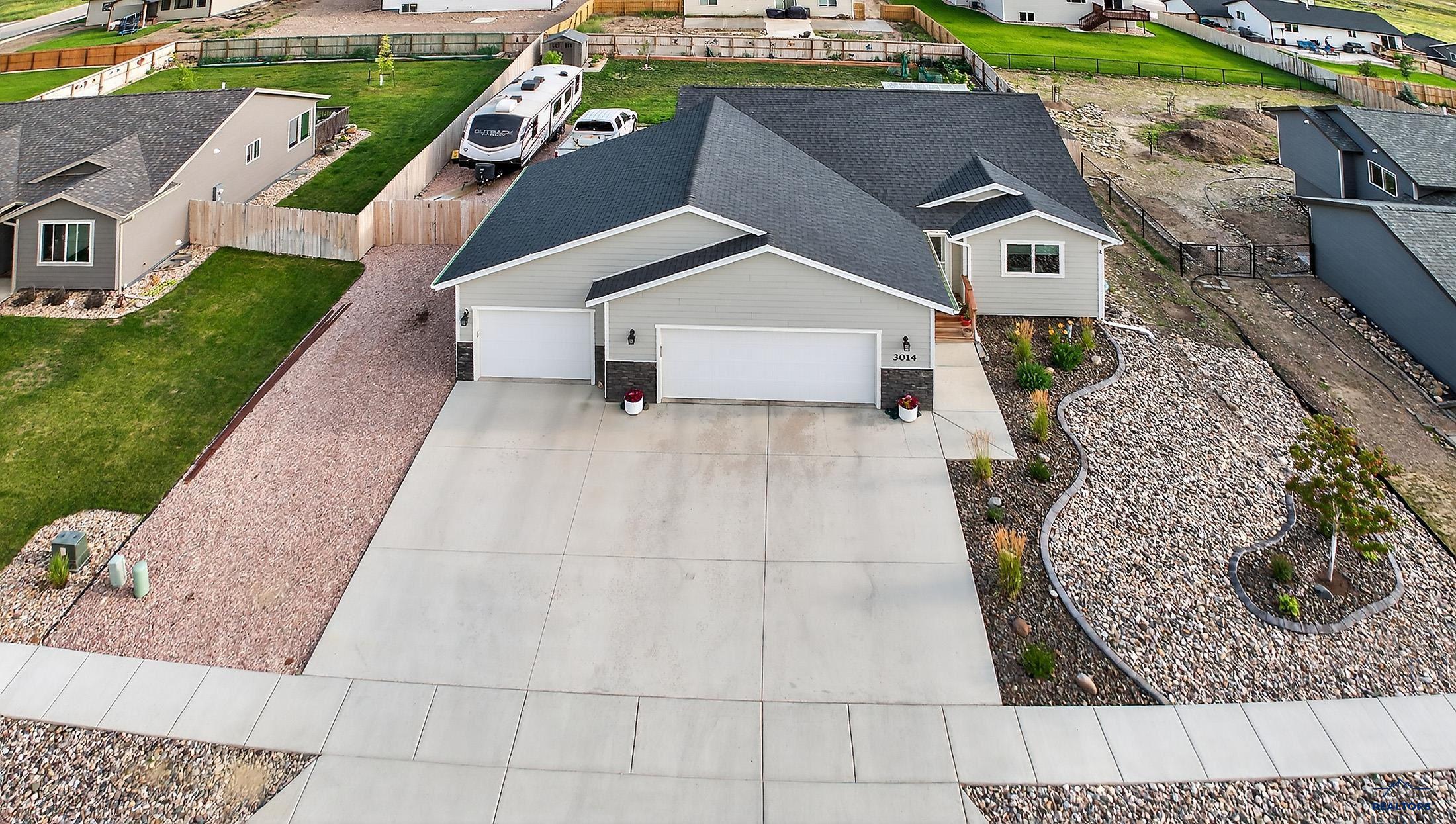 3014 JESSUP LN