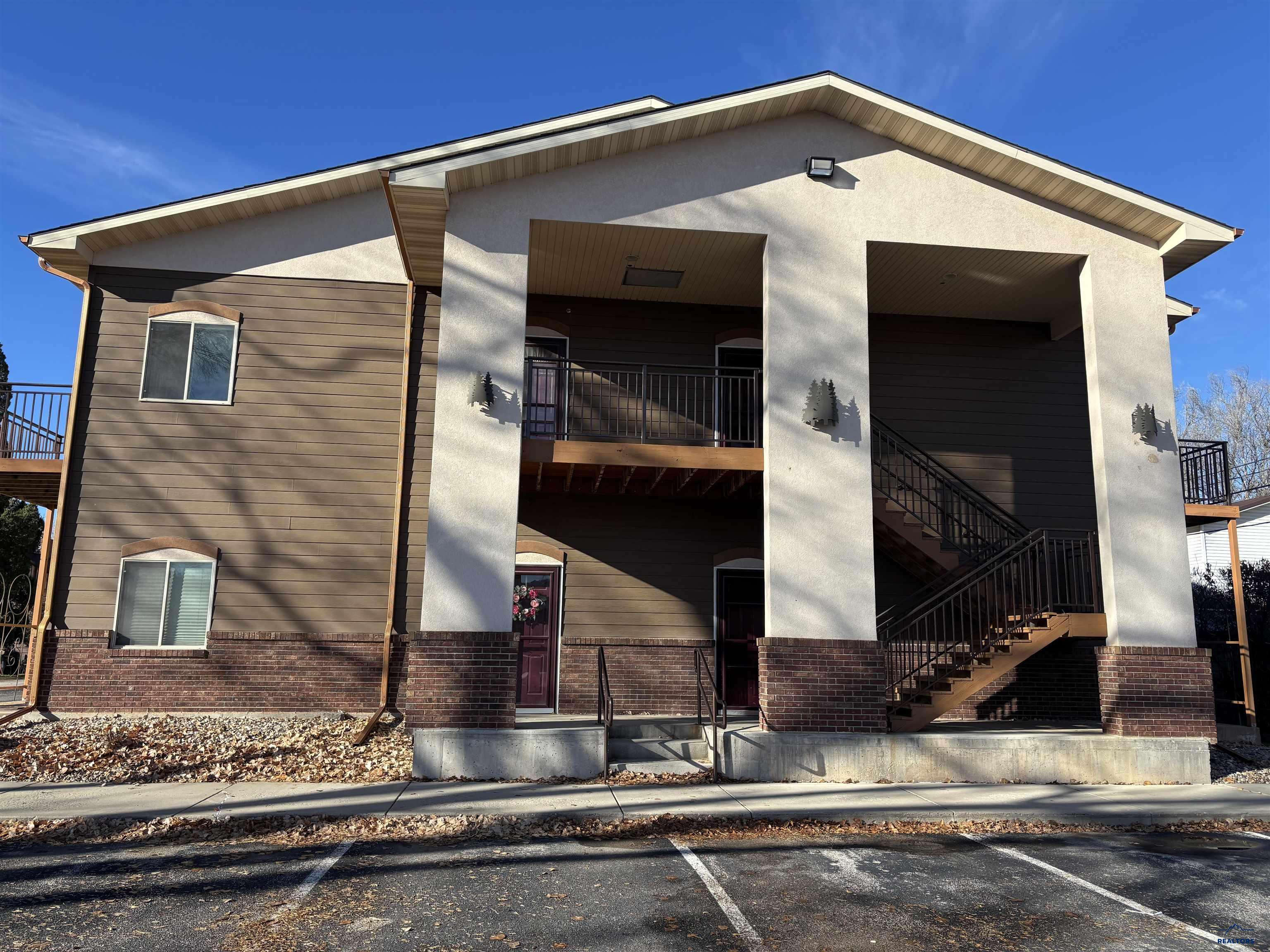Photo 1 of 18 — 1632 EVERGREEN DR, Rapid City, SD 57702