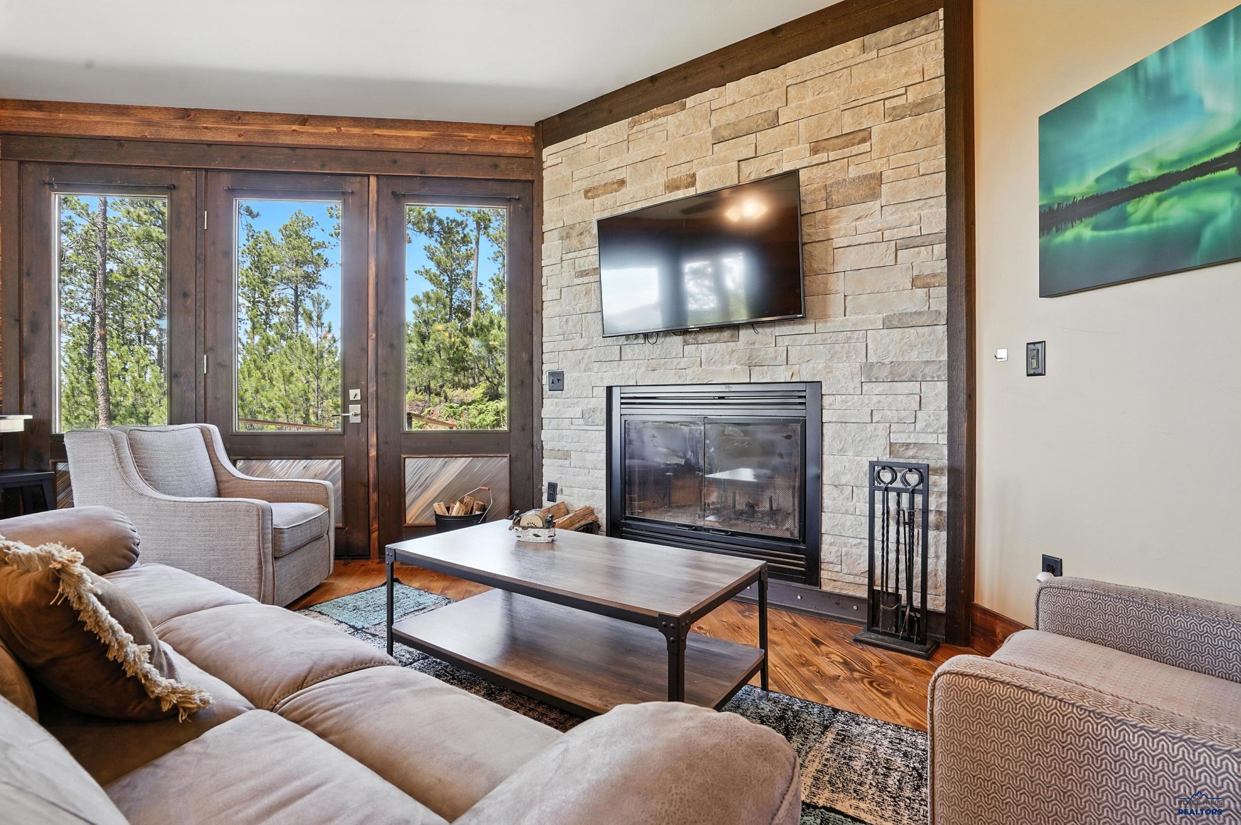 Lead, South Dakota, 57754, United States, 5 Bedrooms Bedrooms, ,4 BathroomsBathrooms,Residential,Active,2028779